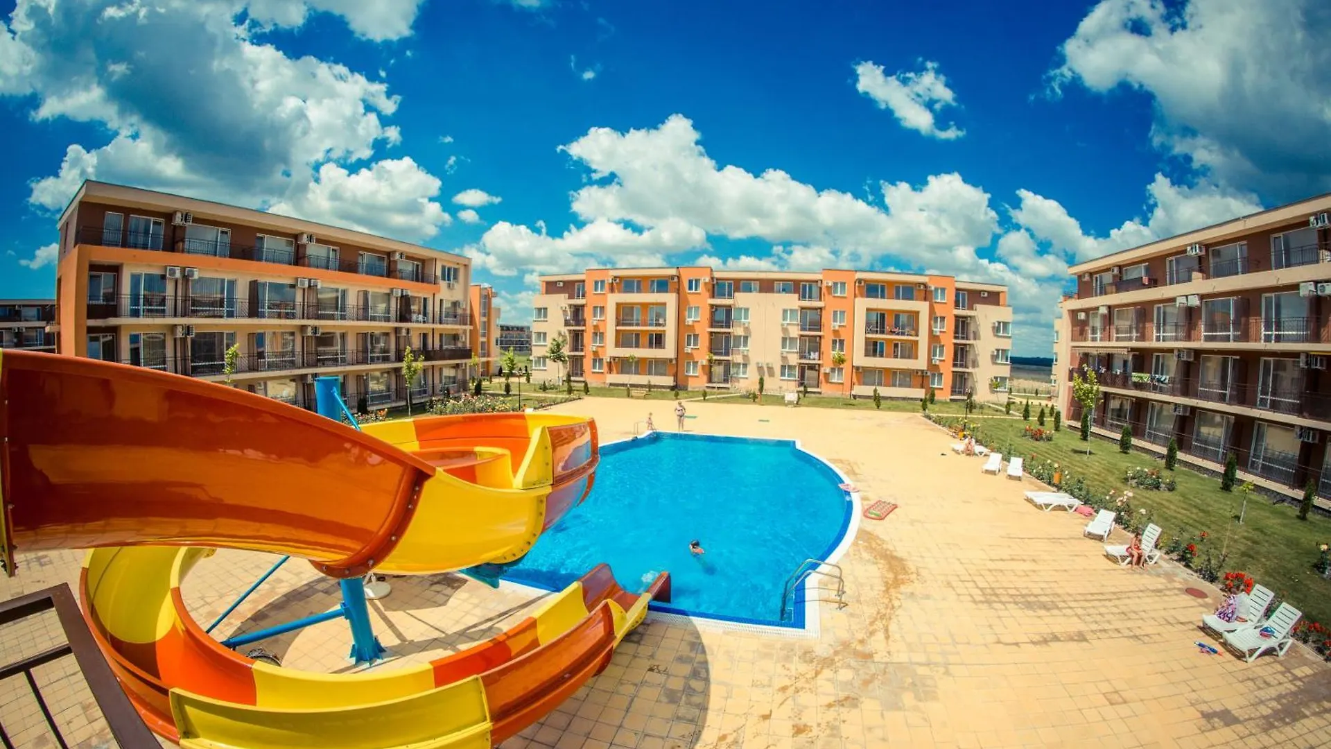 Waterpark Fort Apartments Σάνι Μπιτς