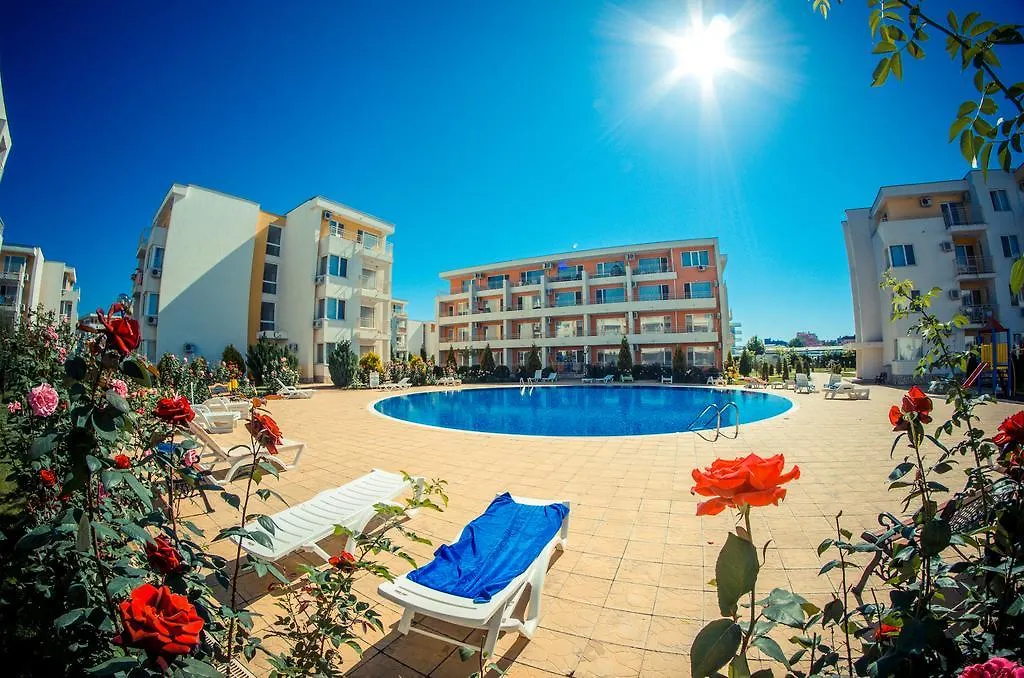 Waterpark Fort Apartments Sunny Beach 0*,